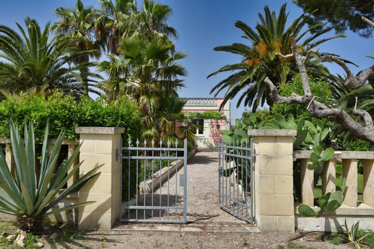 Villa Sirgole Rosa With Pool, Galatina Cutrofiano Dış mekan fotoğraf