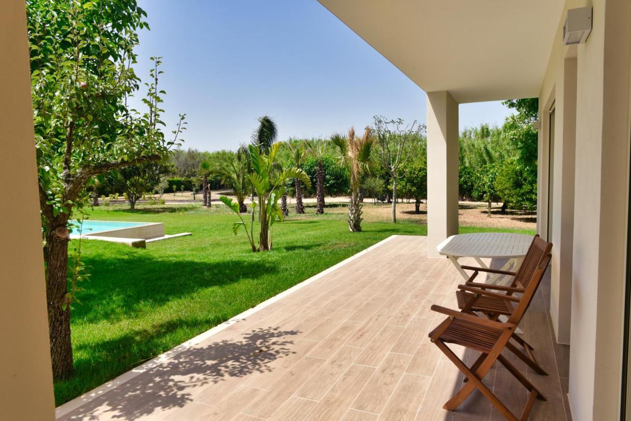 Villa Sirgole Rosa With Pool, Galatina Cutrofiano Dış mekan fotoğraf